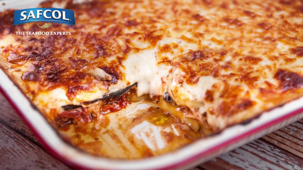 Moussaka is a well known Greek dish traditionally made with lamb. Watch Justine make a delicious variation of Moussaka with Safcol Tuna. This Tuna Moussaka is ultimate comfort food which is kind on the hip pocket. You can enjoy this meal all year round, but it's a perfect family meal served on a cooler evening. If you're lucky, there might be some leftovers for another night, and we all know that leftovers taste even better!